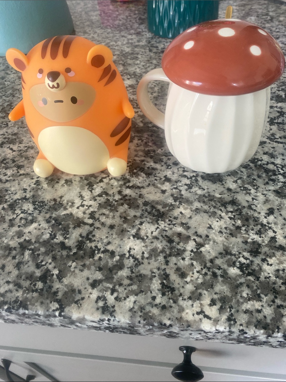 Mushroom mug set with spoon